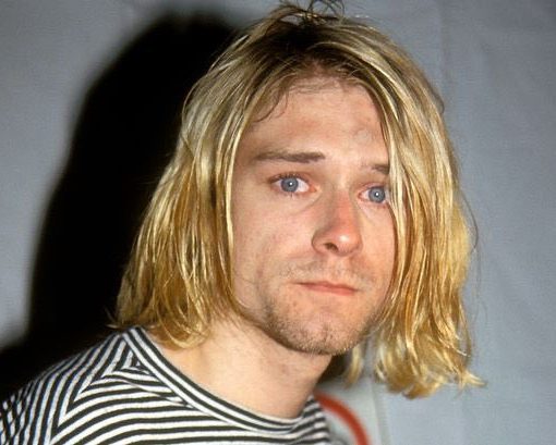 [LIFESTYLE] A 28 años de la muerte de Kurt Cobain te mostramos cómo hubiese sido su vida junto a su esposa, una hipoteca y un trabajo de seg...